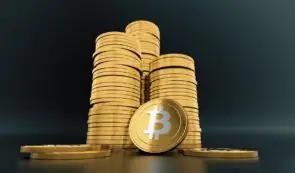 鲸鱼回归比特币——市场是否正在为大幅上涨做准备